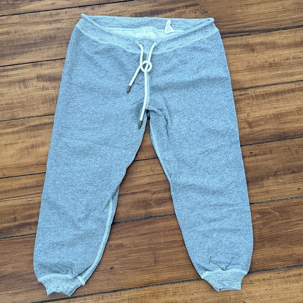 THE GREAT. Women's cropped sweatpants